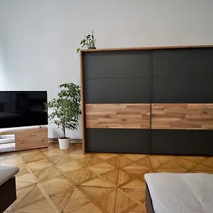 Apartment Truhlarska 4, Prag