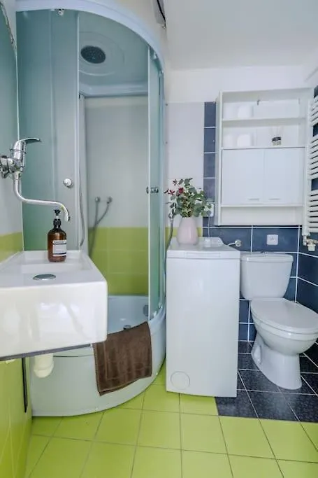 Beautiful New Town Apartment Prague